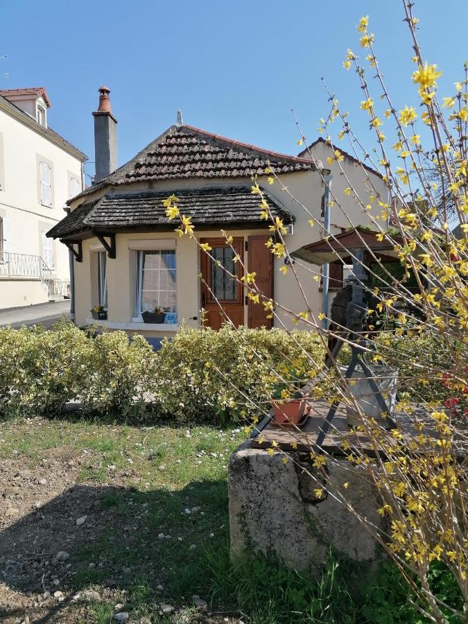 Charmante Maison Pres De Vezelay Voutenay-sur-Cure Kültér fotó
